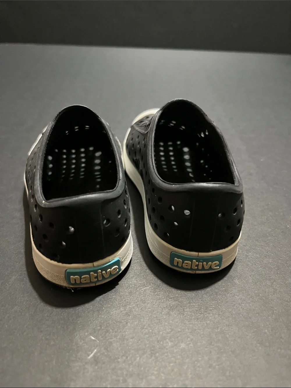 Native Kid Black Sandals Size 9C